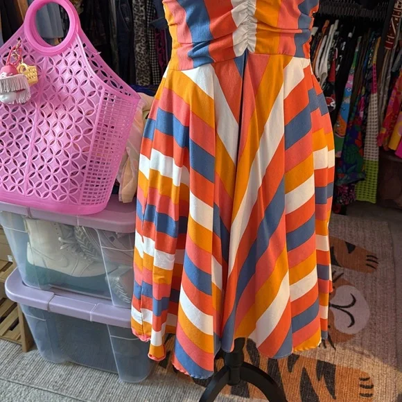 Retro Striped Pin Up Bettie Page Halter Dress - Picture 3 of 5